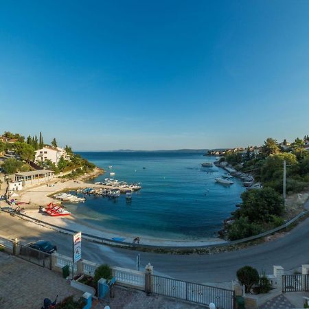 Sea View Apartments Sirena Okrug Gornji Ngoại thất bức ảnh