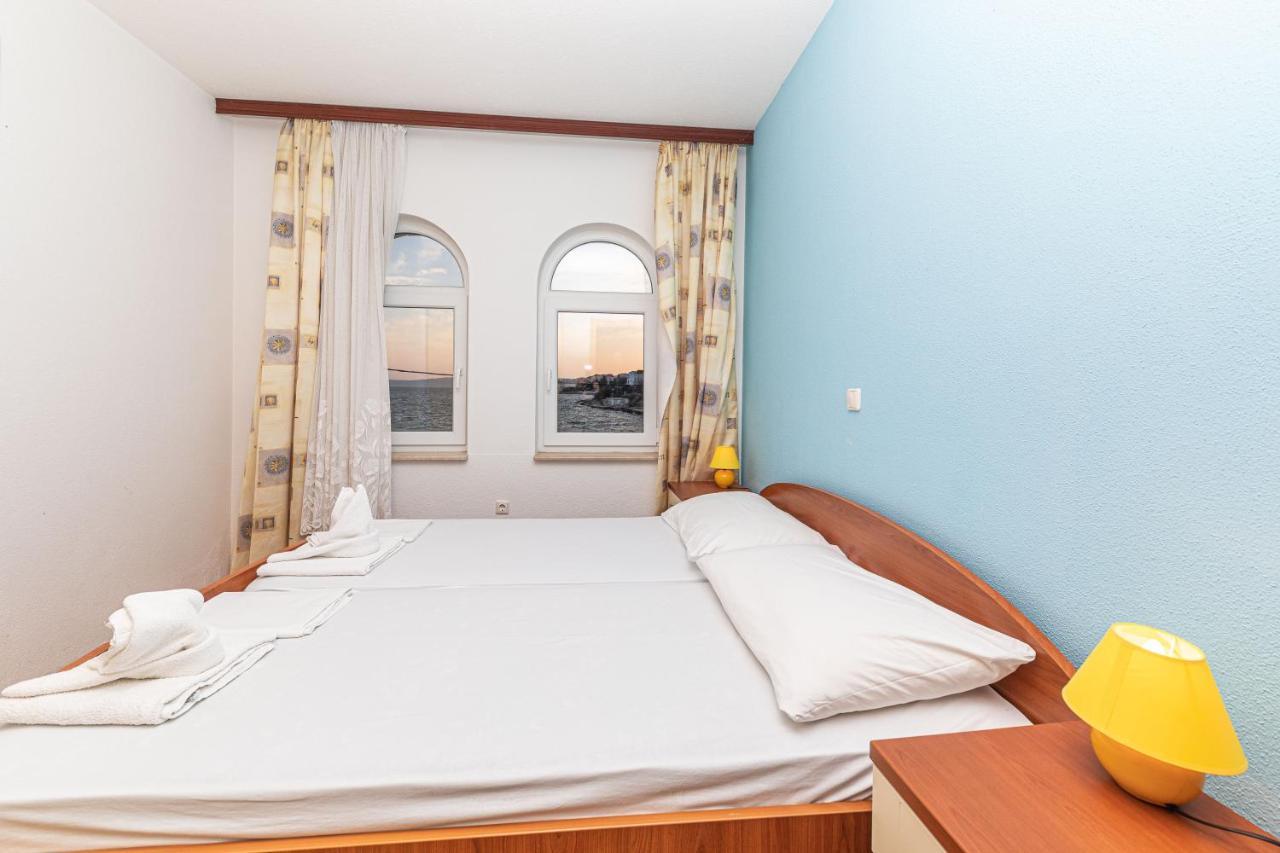 Sea View Apartments Sirena Okrug Gornji Ngoại thất bức ảnh