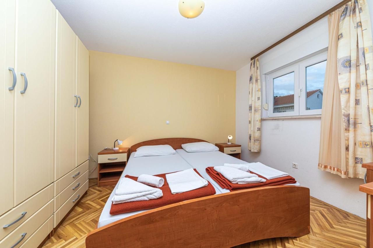 Sea View Apartments Sirena Okrug Gornji Ngoại thất bức ảnh