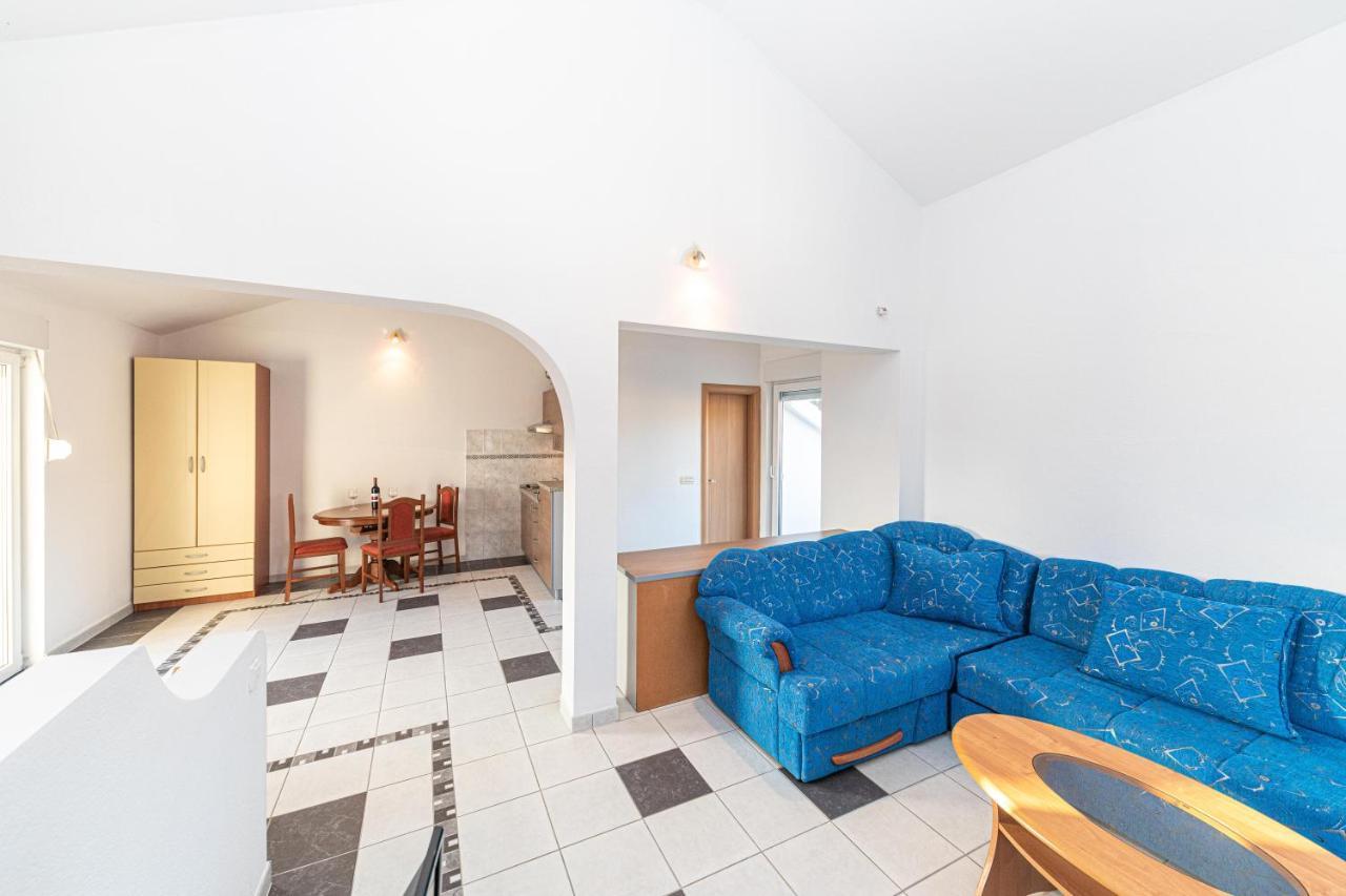 Sea View Apartments Sirena Okrug Gornji Ngoại thất bức ảnh
