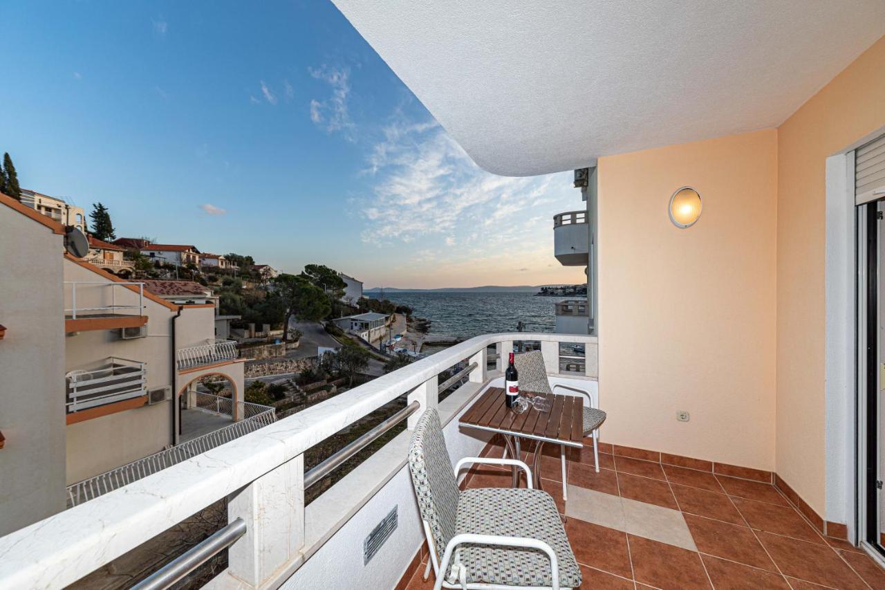 Sea View Apartments Sirena Okrug Gornji Ngoại thất bức ảnh